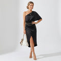 Abendkleid im Midi-Schnitt mit One-Shoulder aus Satin