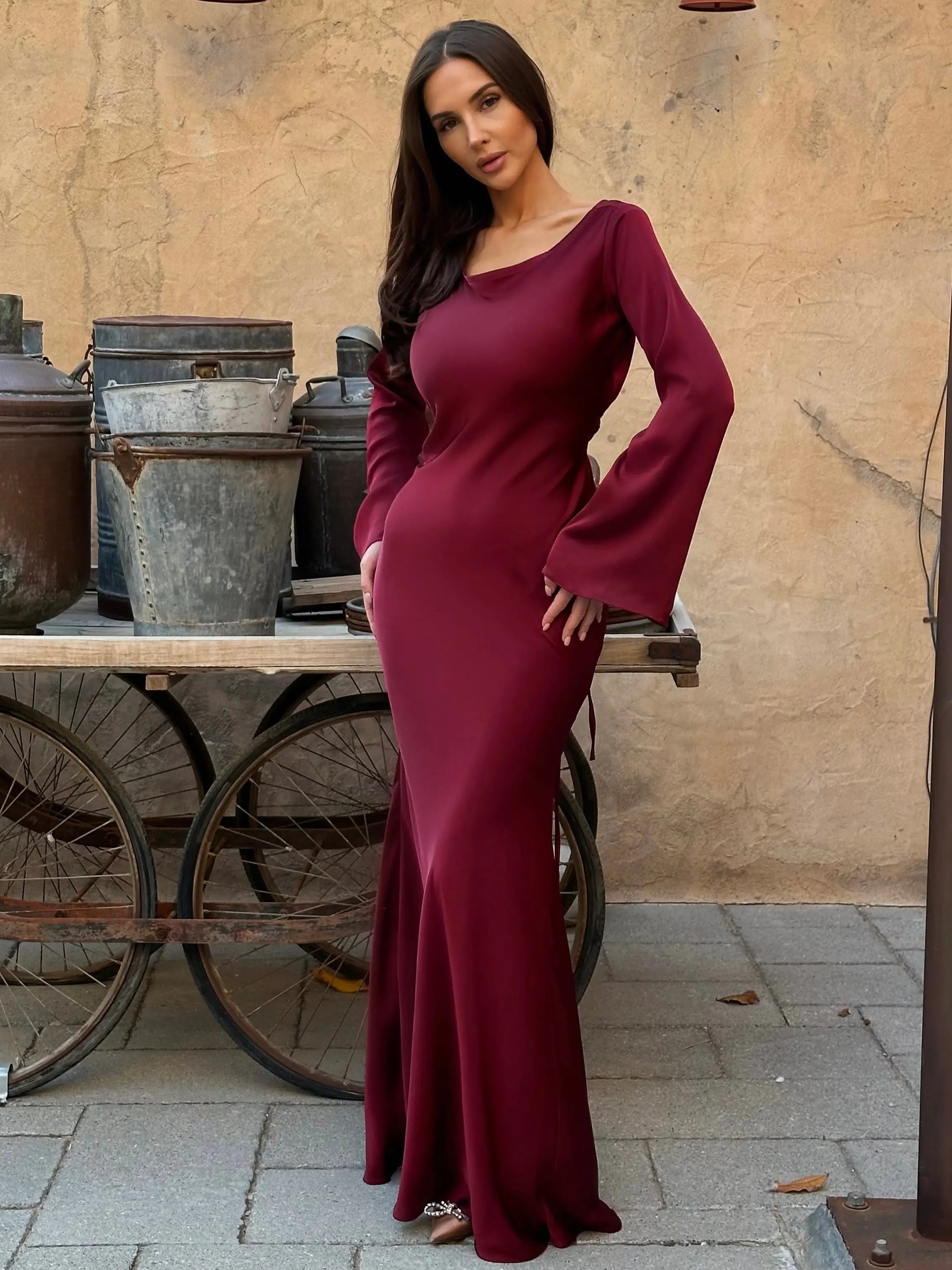 Adelgunde | Damen Langarm Maxikleid mit eleganter Silhouette