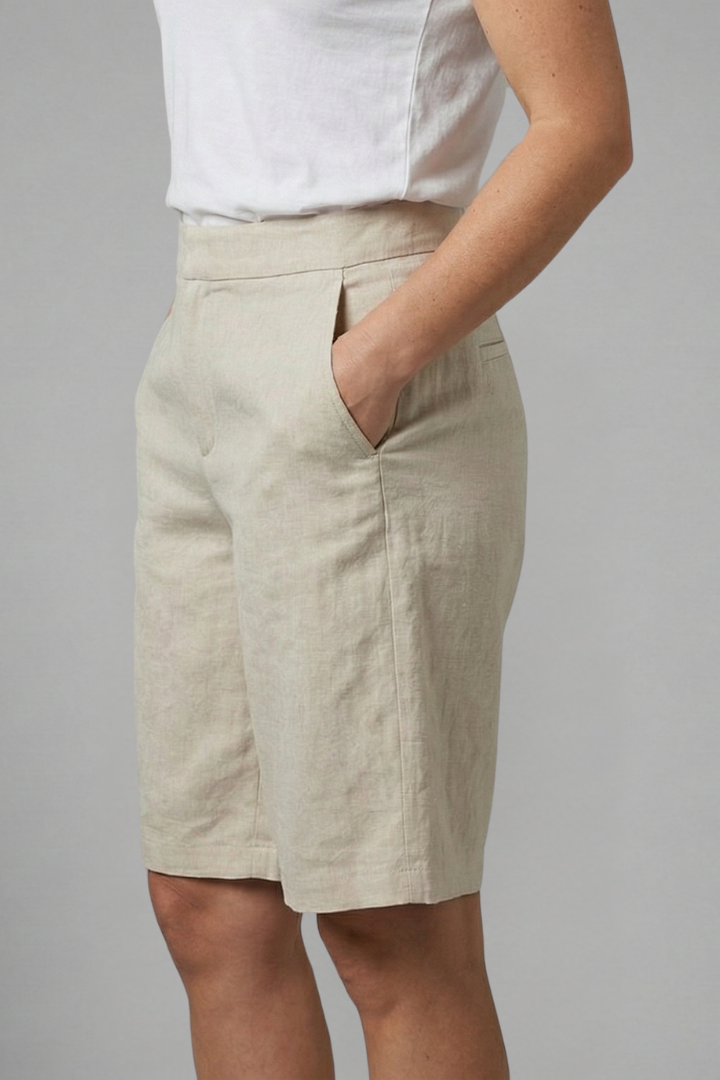 Almira | Damen Bermuda Shorts mit Elastikbund und Seitentaschen