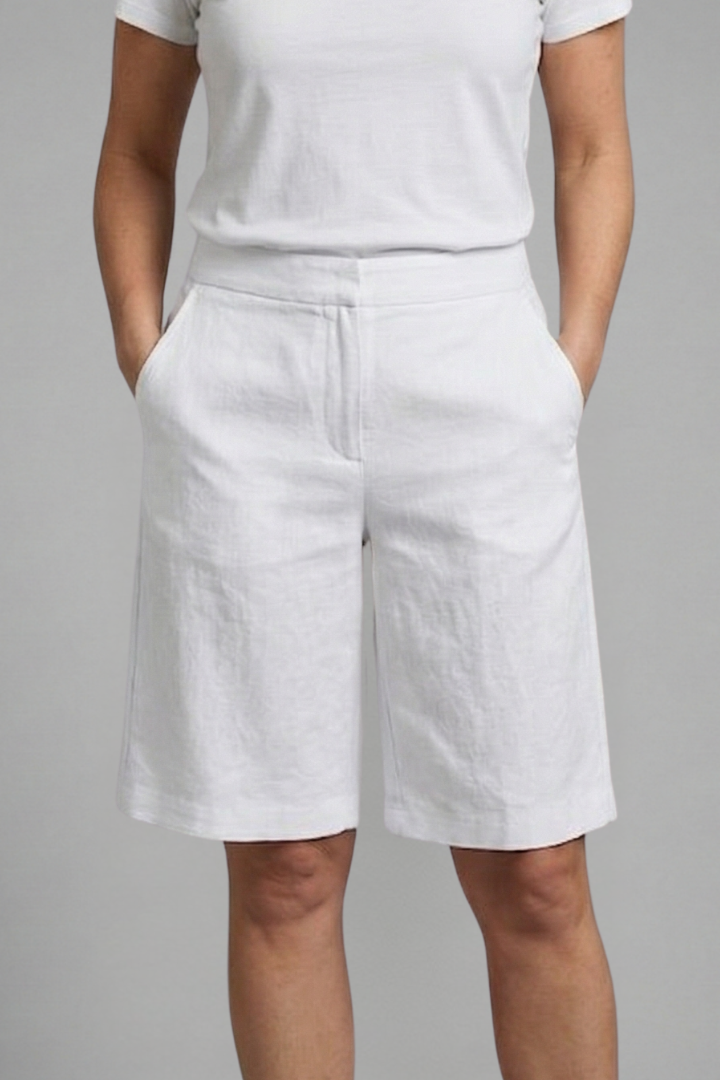 Almira | Damen Bermuda Shorts mit Elastikbund und Seitentaschen