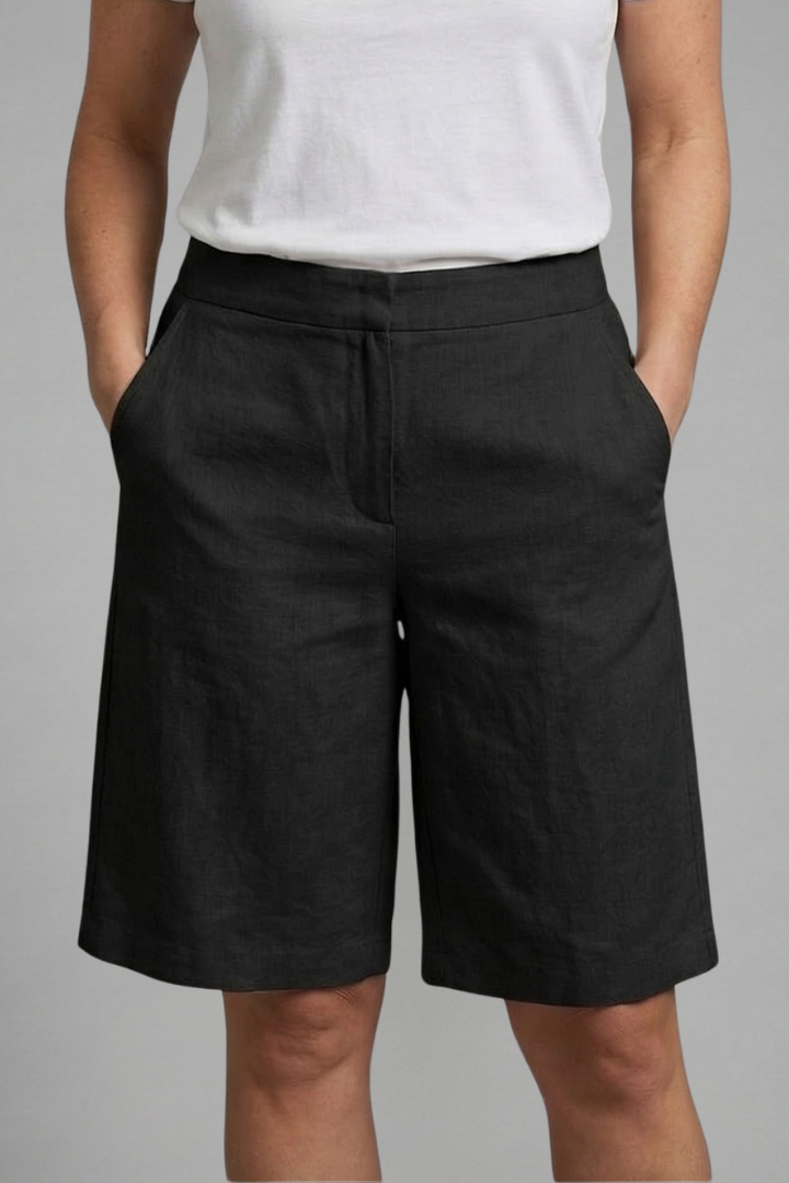 Almira | Damen Bermuda Shorts mit Elastikbund und Seitentaschen