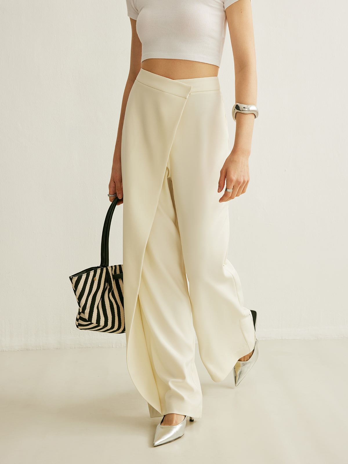 Arya | Damen High Waist Hose, asymmetrischer Wickelschnitt weit