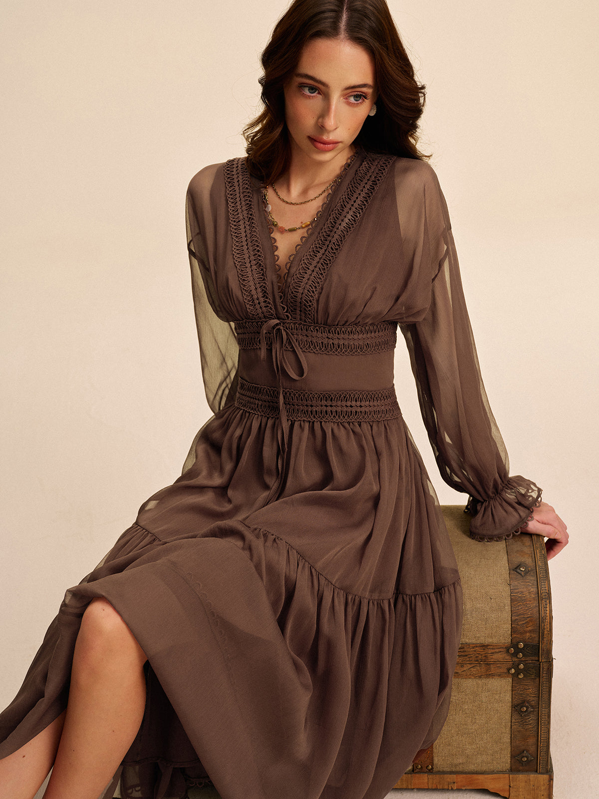 Sienna | Damen Boho Maxikleid Chiffon, V-Ausschnitt Langarm mit Spitze