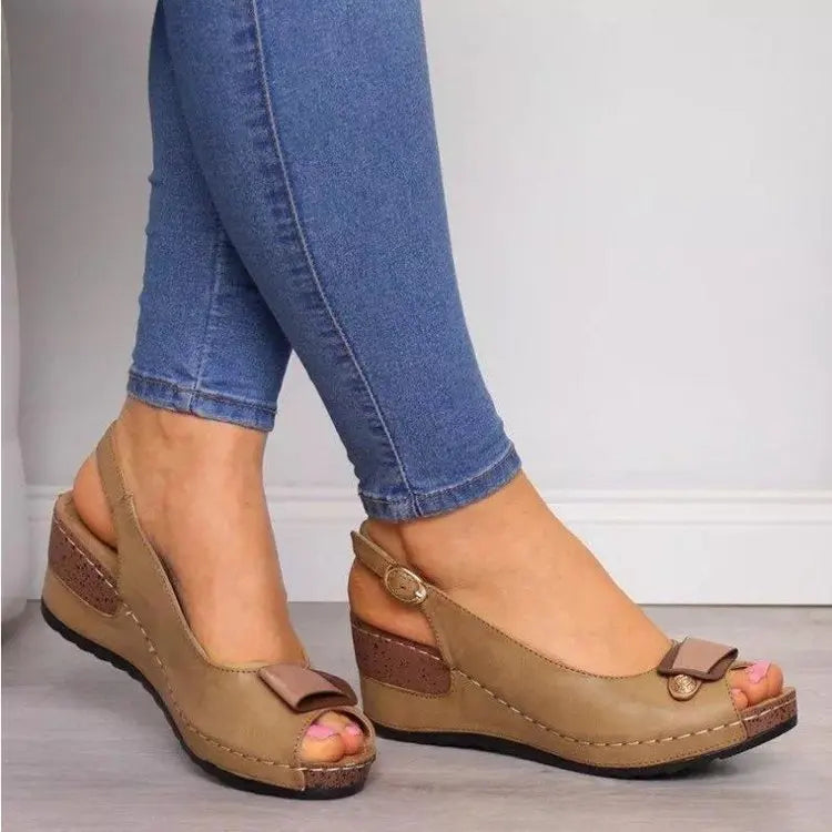 Brigitte | Damen Keilabsatz Sandaletten mit Slingback
