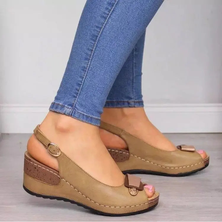 Brigitte | Damen Keilabsatz Sandaletten mit Slingback