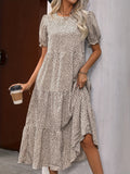 Adelina | Kleid mit puffärmel und Stufen
