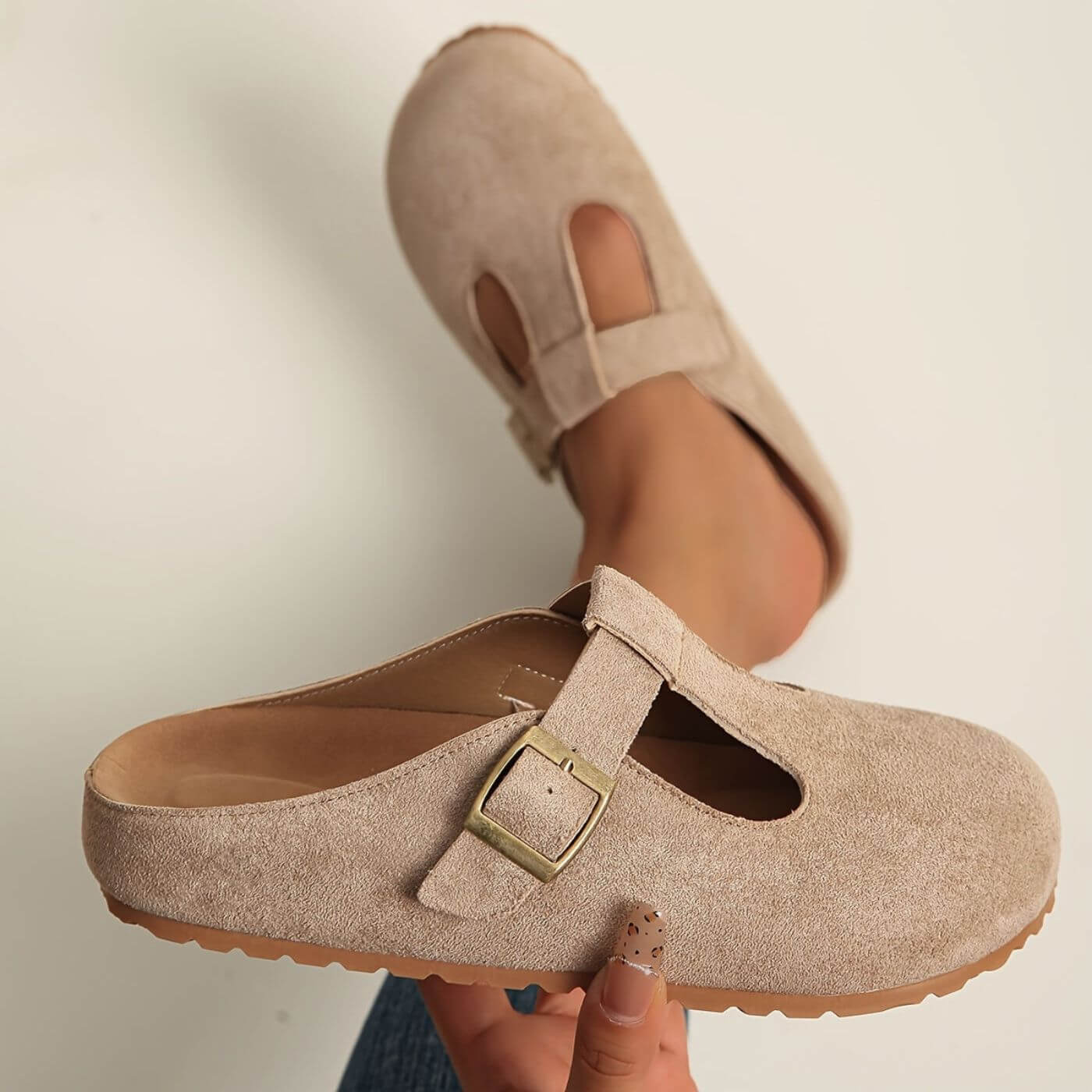 Calista | Damen T-Riemen Clogs Gelb