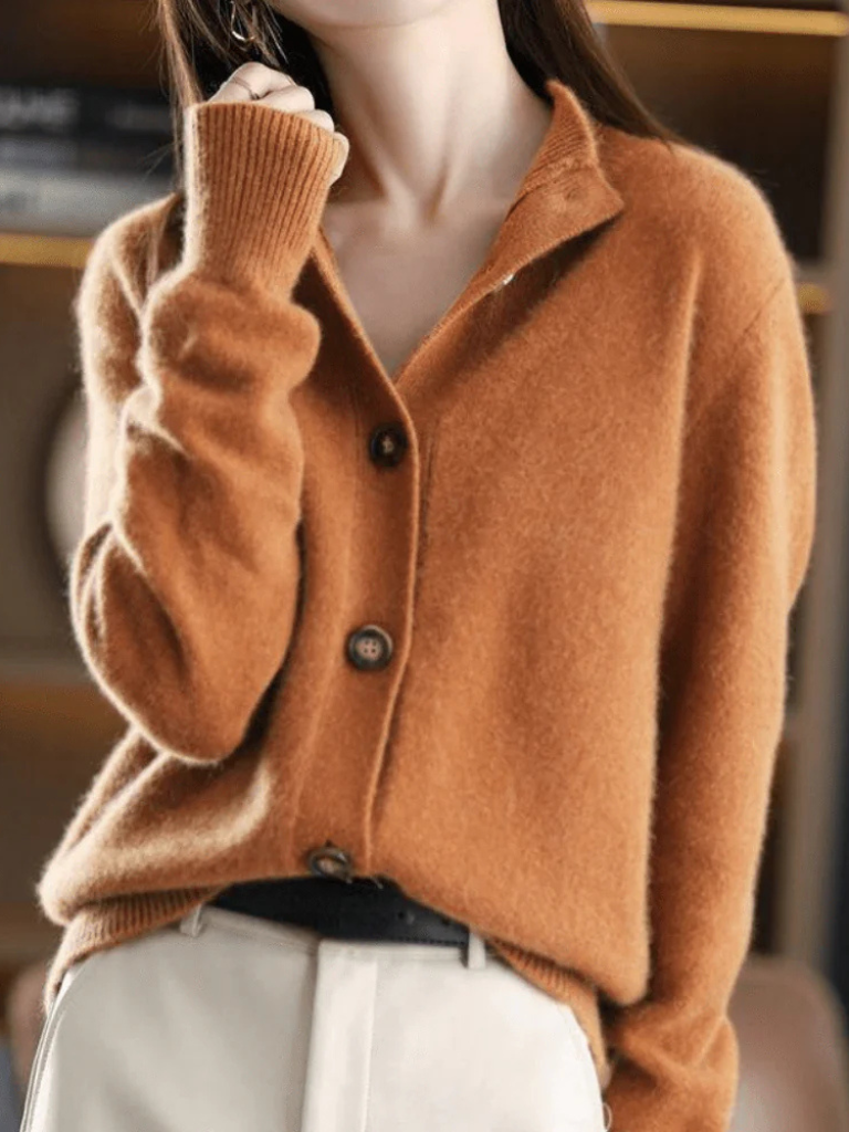 Clara | Damen Cardigan in weichem Strick für den Alltag