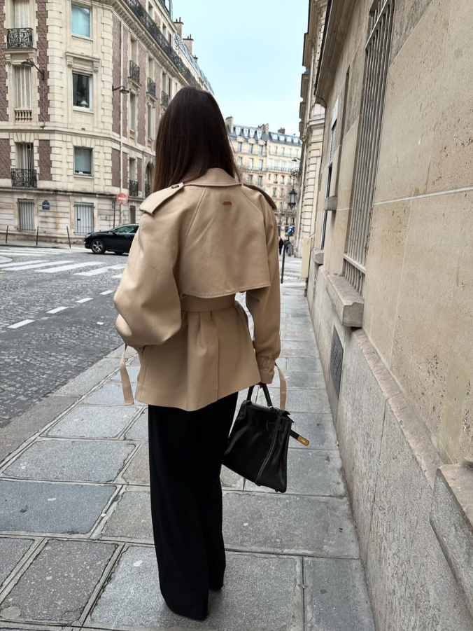 Elisa | Damen Eleganter Zweireihiger Trenchcoat mit Bindegürtel