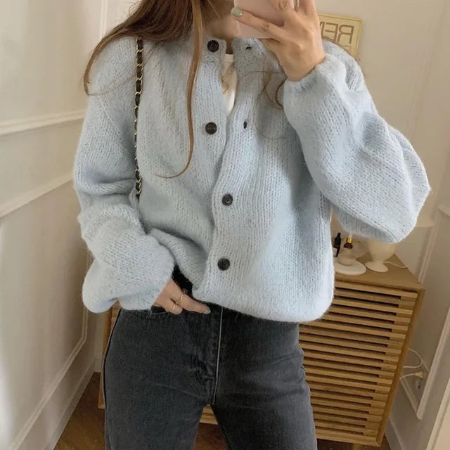 Emilia | Damen Entspannte Strickjacke für jeden Tag