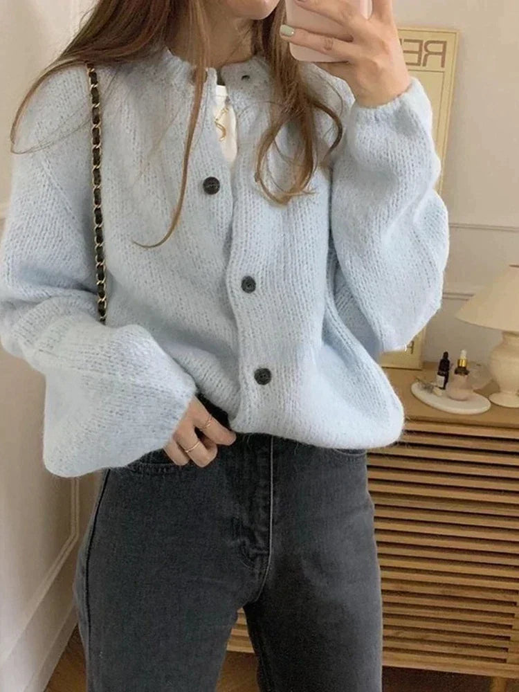 Emilia | Damen Entspannte Strickjacke für jeden Tag