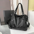 Theresa | Damen Große Leder-Look Shopper-Tasche mit Nieten