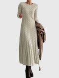 Melina | Damen Langarm Strickkleid mit Zopfmuster in Maxilänge