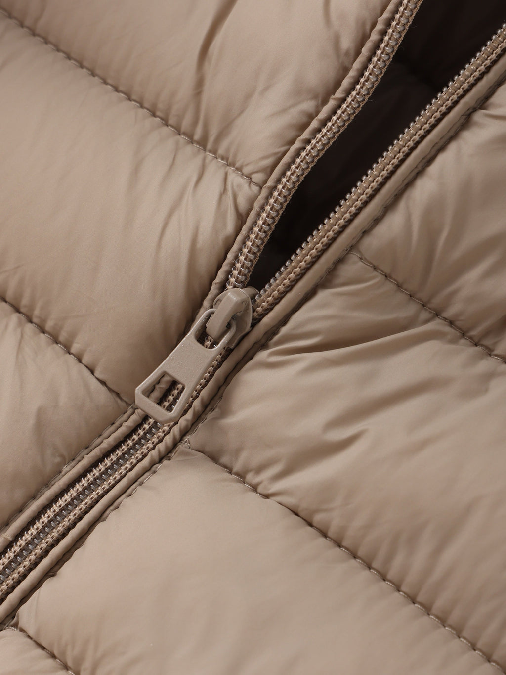 Mia | Damen Leichte Steppjacke