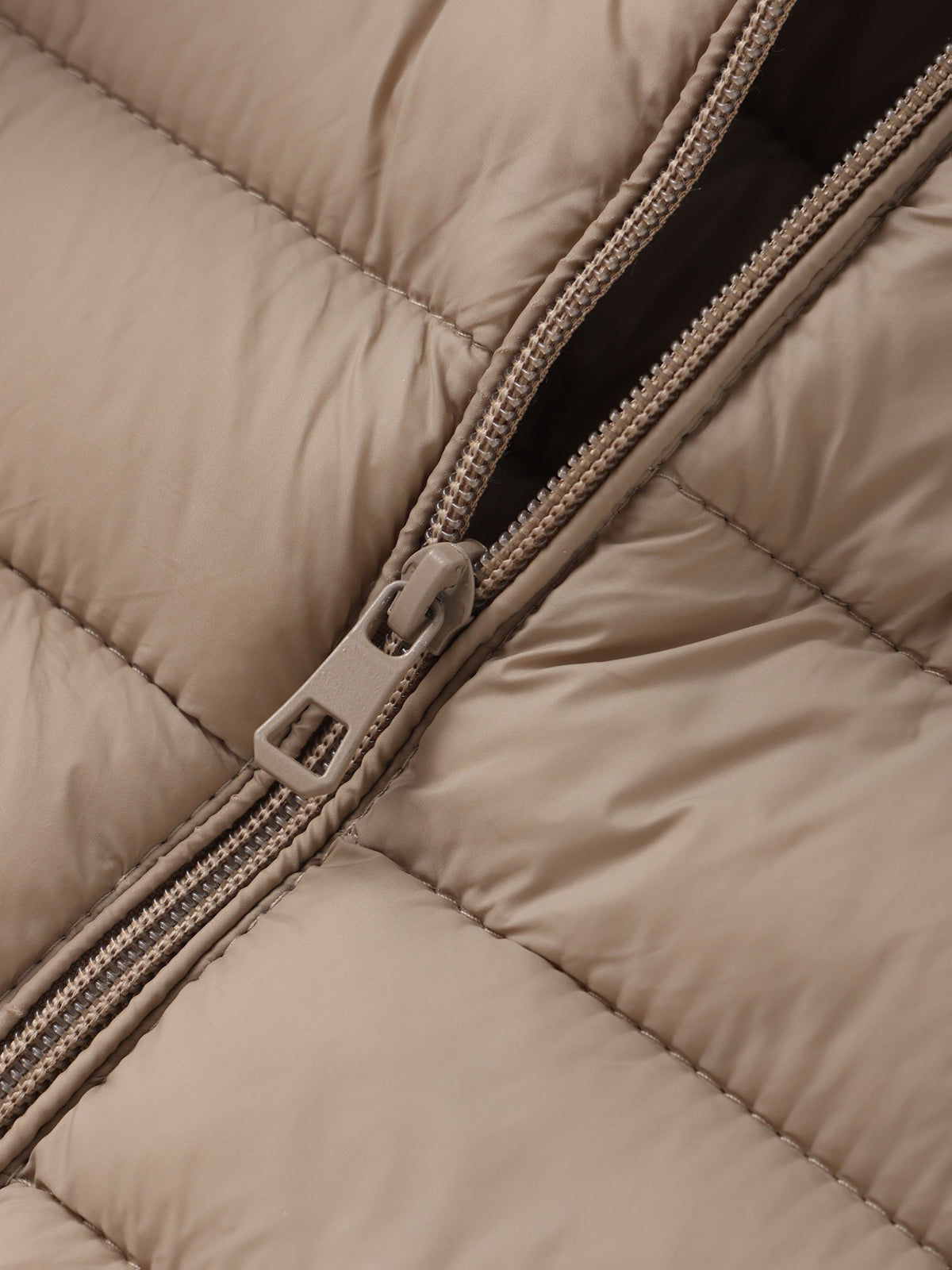 Mia | Damen Leichte Steppjacke