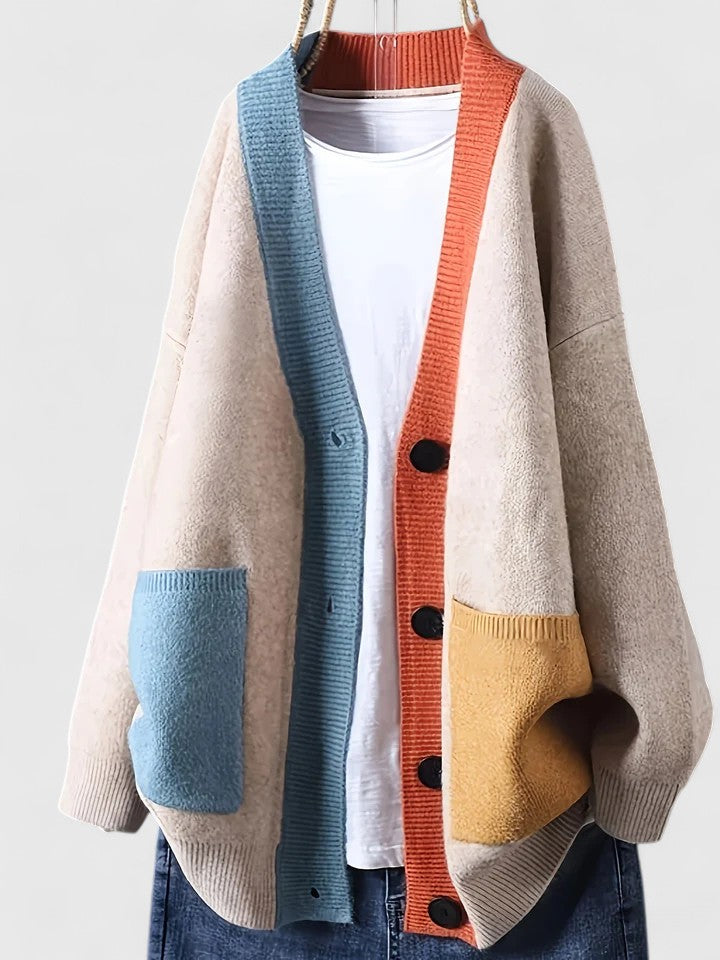 Theresa | Damen Strickjacke im Oversized-Stil mit Taschen