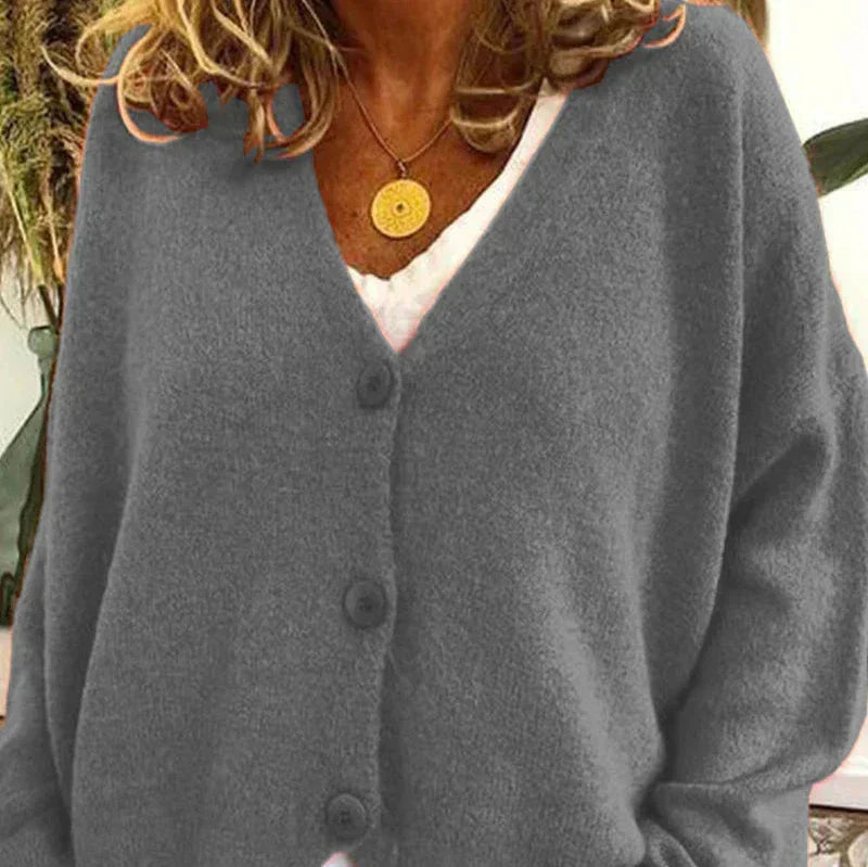 Elisa | Damen Strickjacke mit femininem V-Ausschnitt