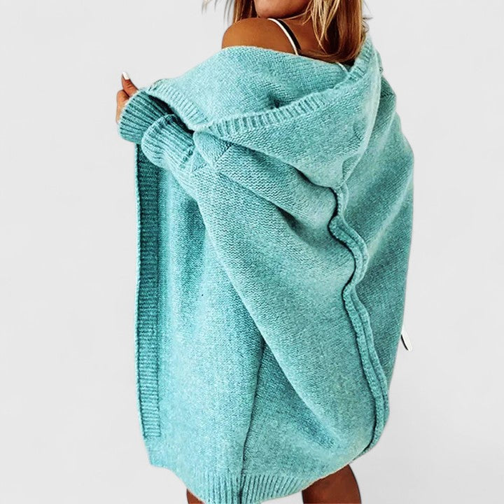 Klara | Damen Strickjacke mit Kapuze Knielang