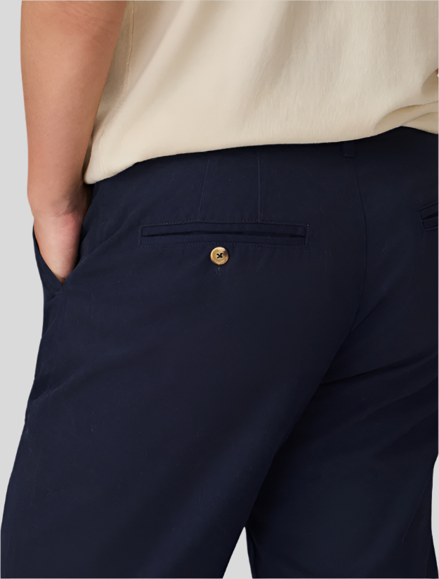 LAURENT | SCHLANK GESCHNITTENE CHINO-HOSEN FÜR HERREN