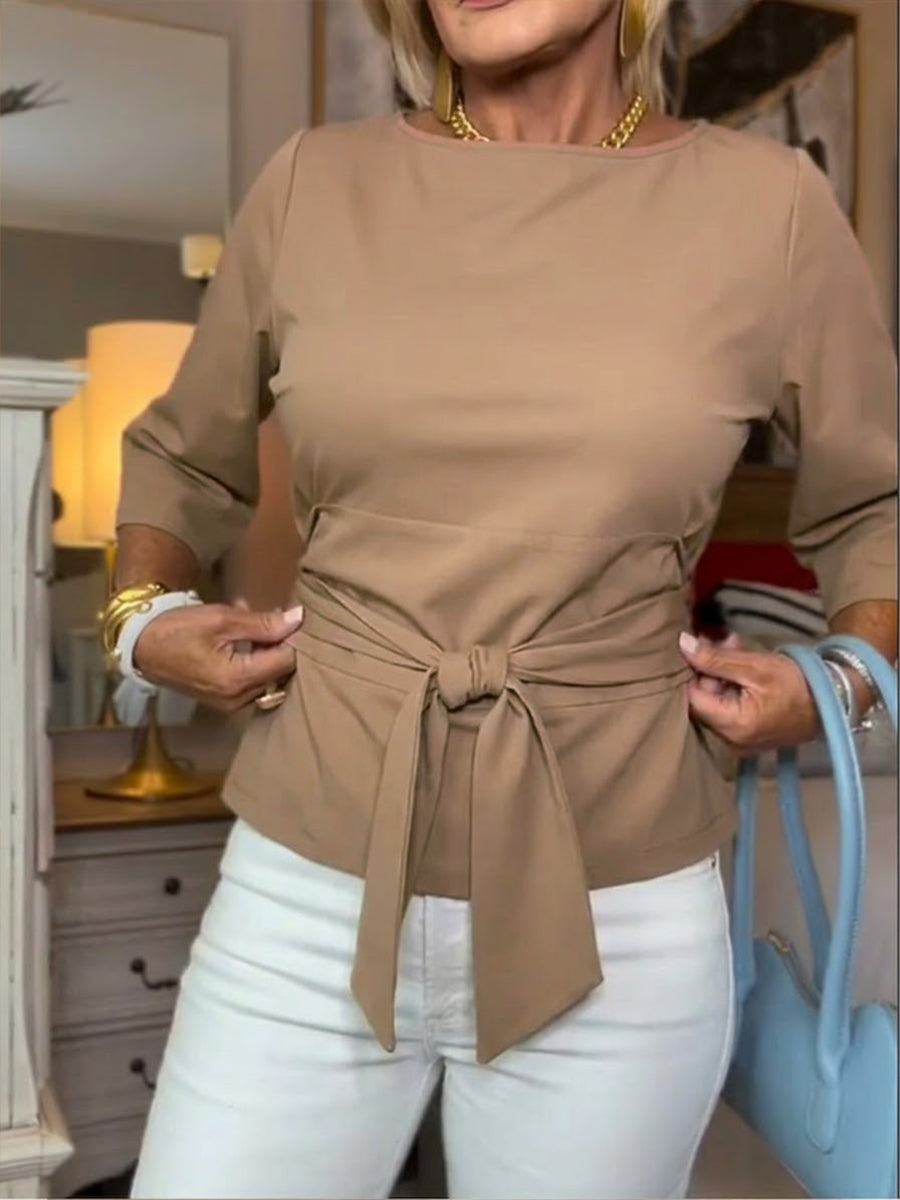 ENA / LOCKER SITZENDES BAUMWOLL-T-SHIRT FÜR DAMEN MIT SCHLEIFE
