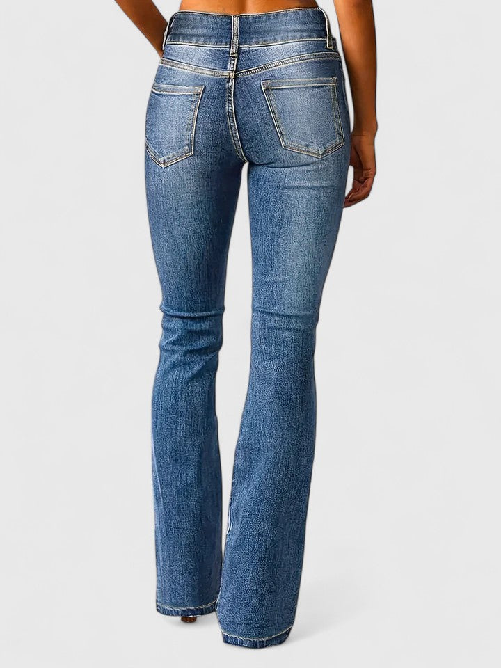 Sophia | Elegante Damen Jeans mit Schlag für Herbst