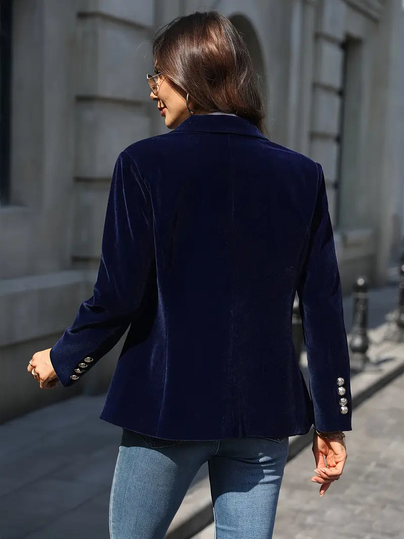 Amelie | Elegante kurze Damen-Jacke im feinen Samt