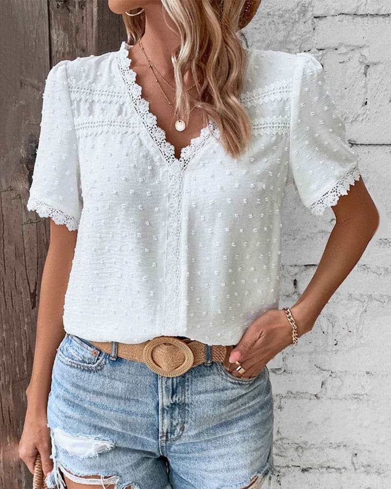 Alina | Elegante Spitzen-Bluse im Boho-Stil