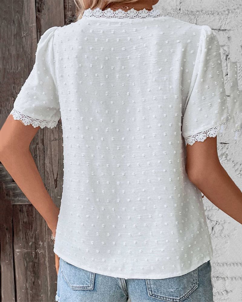 Alina | Elegante Spitzen-Bluse im Boho-Stil