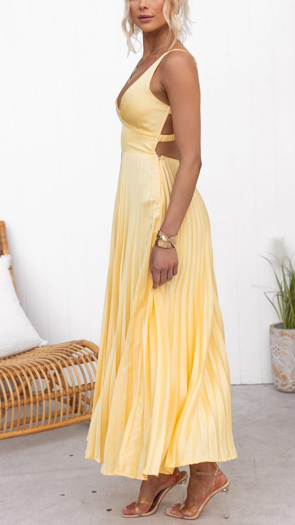 Fiona | Festliches Damen Maxikleid in Gelb Plissiert