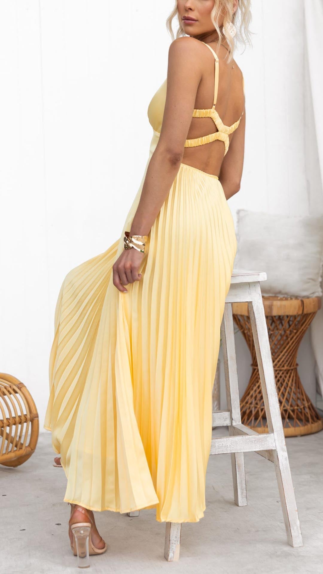 Fiona | Festliches Damen Maxikleid in Gelb Plissiert