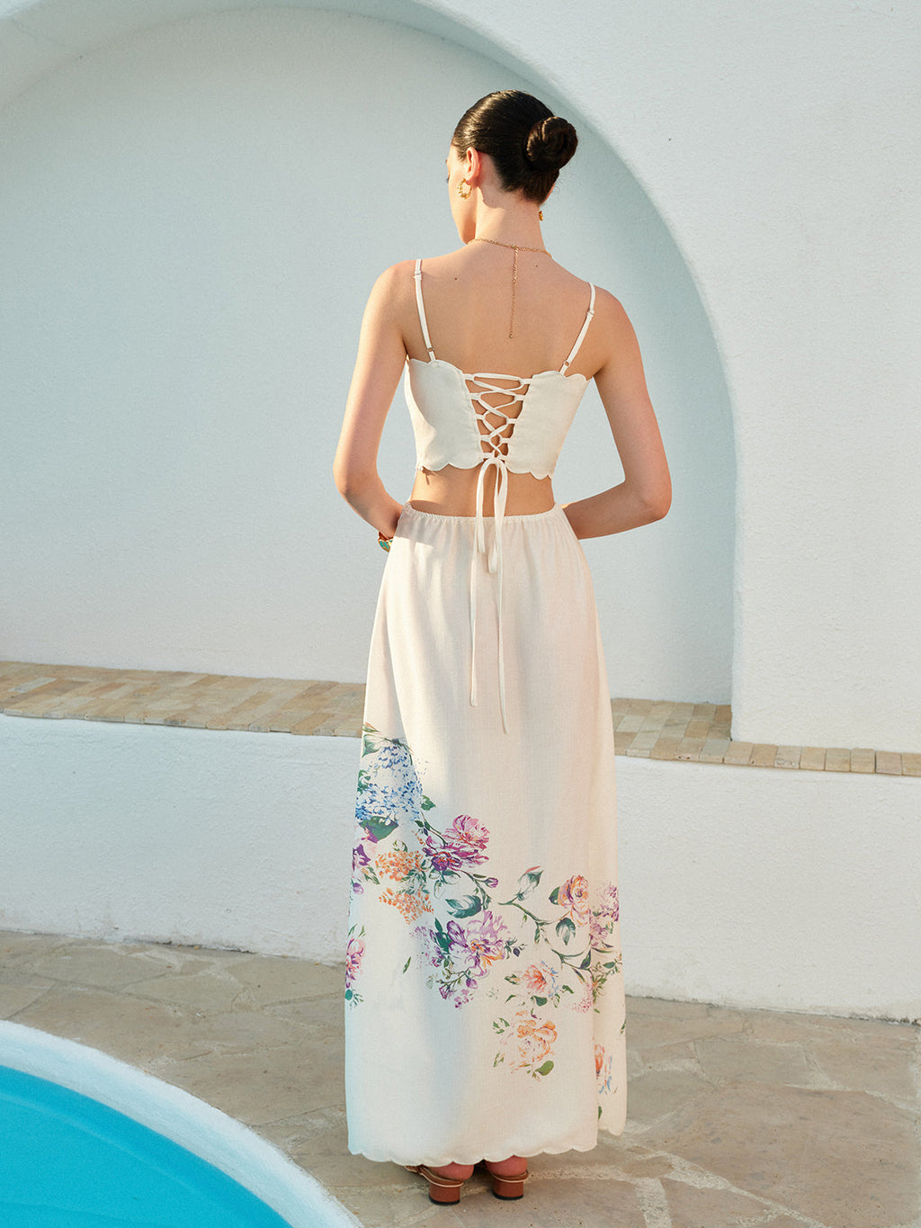 Celia | Damen Maxikleid mit Blumendruck, Cut-Out Spaghettiträger