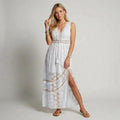 Ärmelloses Häkelkleid mit V-Ausschnitt im Boho Stil