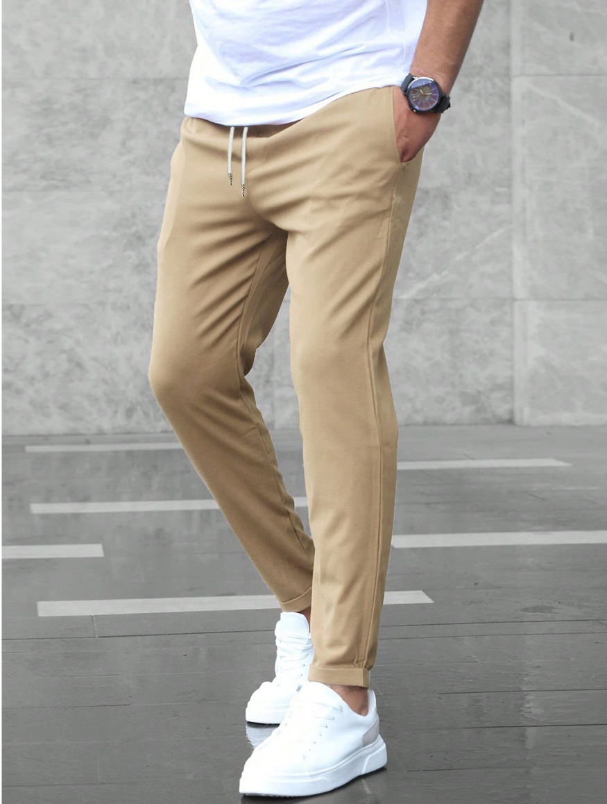 Max | Herren Hose mit Tailored-Fit zum Kombinieren