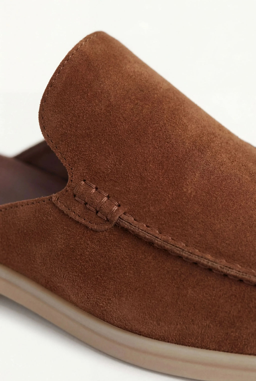 Bordeauxroter Veloursleder-Mule