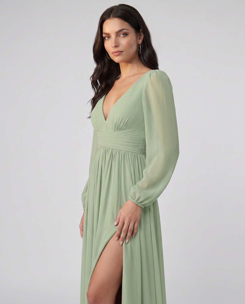 Norah Langes Abendkleid Salbeigrün