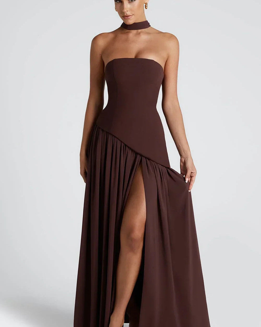 Alina Langes Korsett Abendkleid Schlitz
