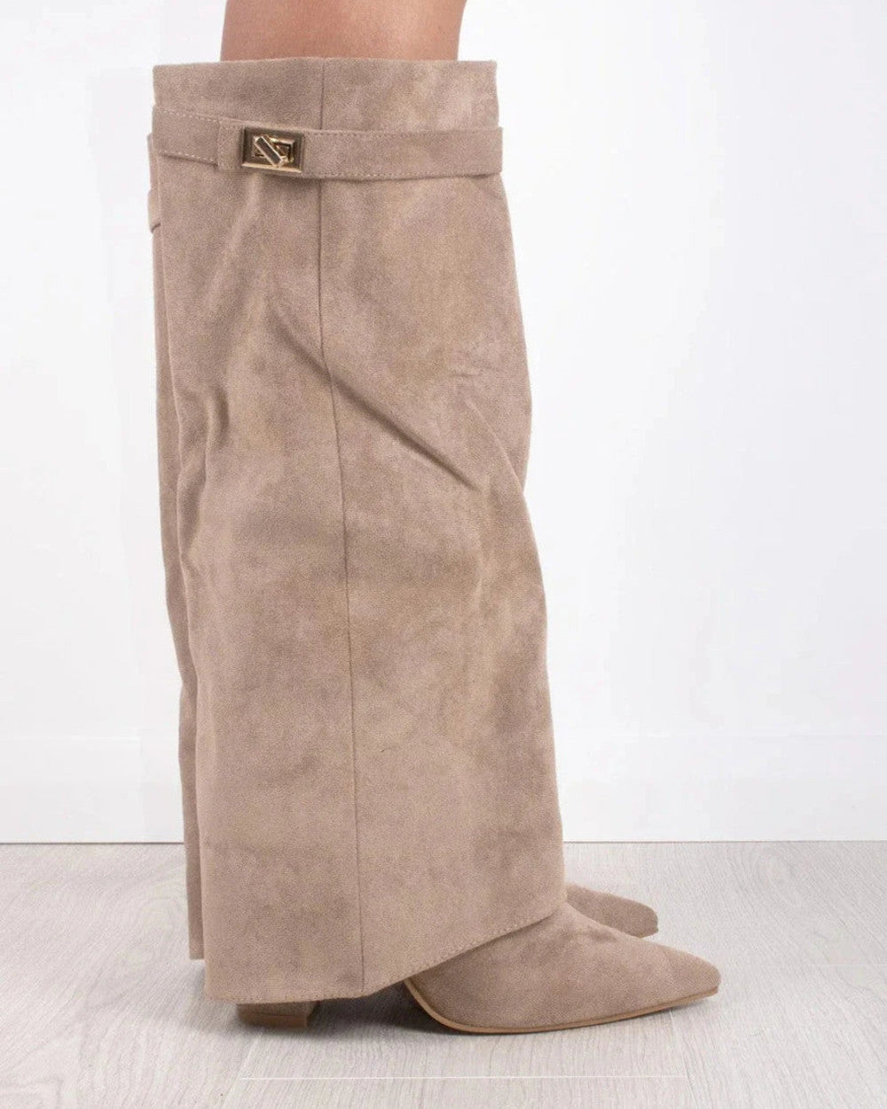Damen Stiefel mit hohem Schaft