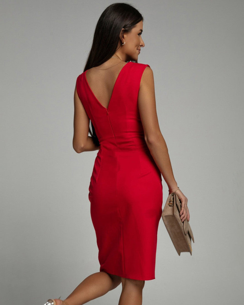 Lena Figurnah V-Ausschnitt Sommerkleid