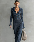 Lena Gestricktes Kapuzen-Maxikleid