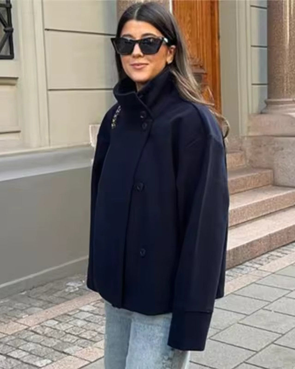 Emma Kurze Zweireihige Damenjacke