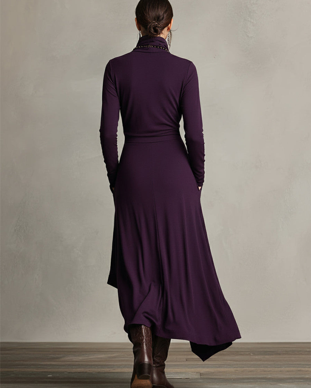 Lena Langes Asymmetrisches Rollkragen Kleid