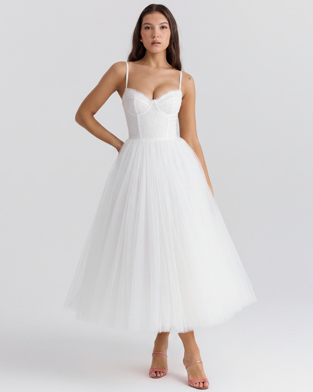 Sophia Elegantes Schlankmachendes Kleid