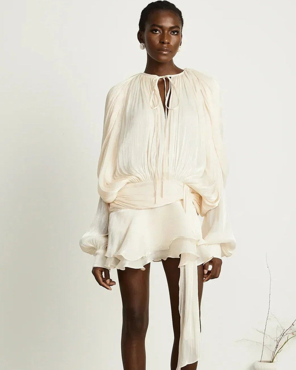 Lena Fließendes Kurzkleid Gürtel