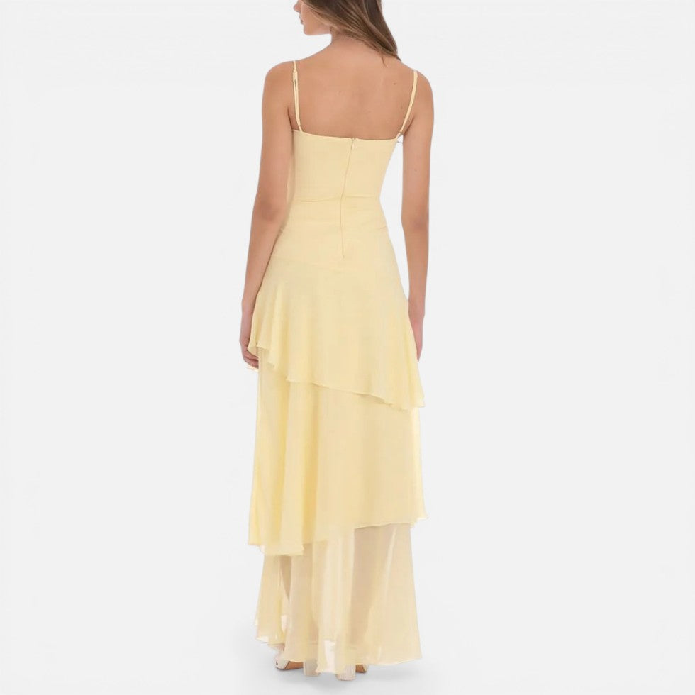 Maxikleid mit Spaghettiträgern und Volantrock