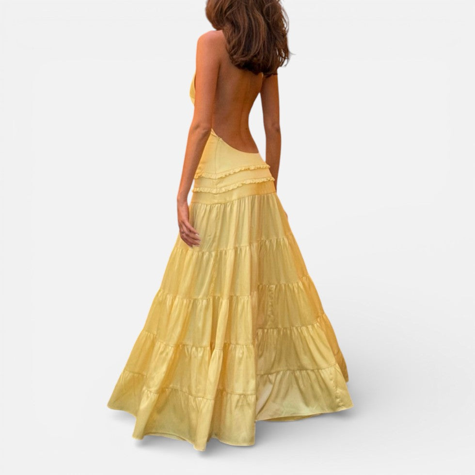 Langes One Shoulder Kleid mit Volants und Stufenrock