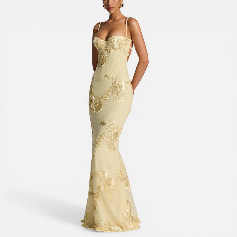 Maxikleid mit Spaghettiträgern und Blumenstickerei