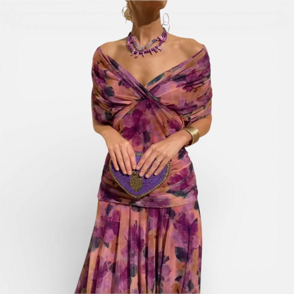 Schulterfreies Midikleid mit Drapierung