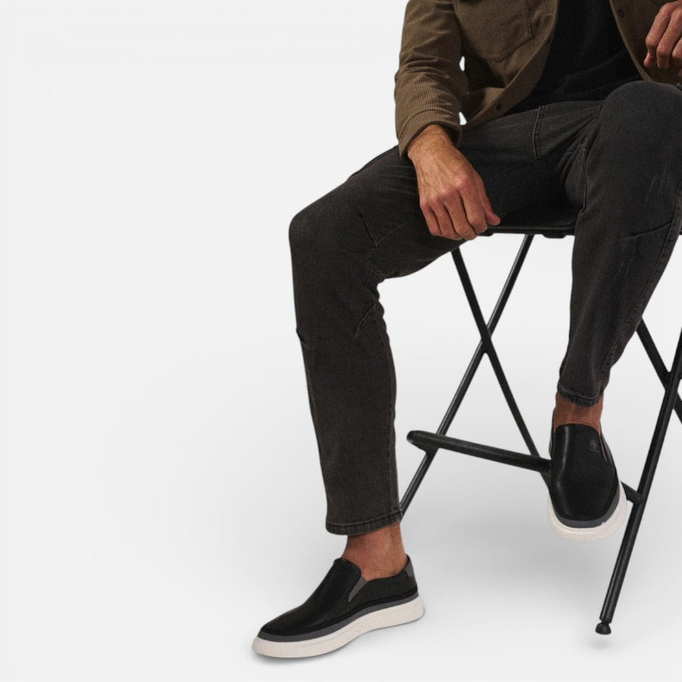 Herren Slip On Sneaker mit minimalistischer Silhouette