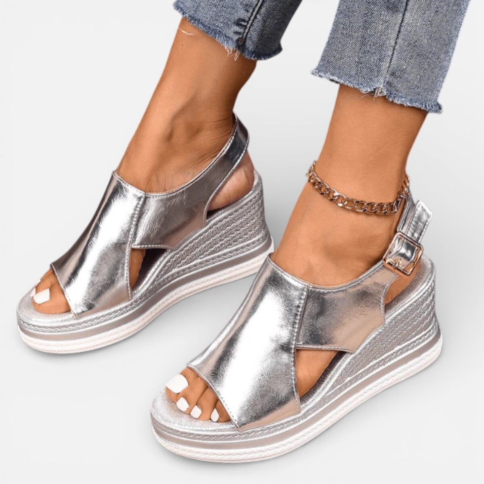 Damen Keilsandalen mit Riemen