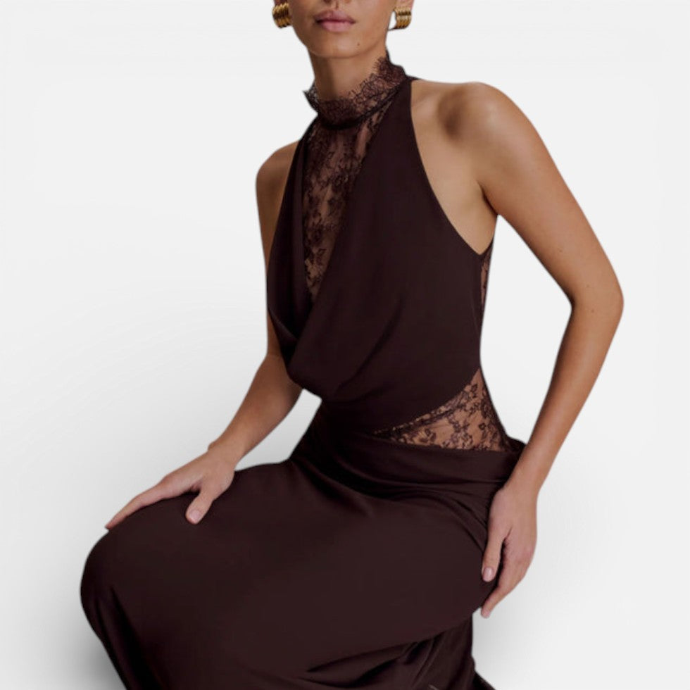 Langes Abendkleid mit Spitzenoberteil und Neckholderkragen